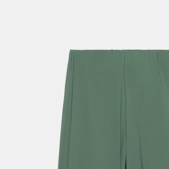 Zara Wide leg flowy pants. - Picture 5 of 8
